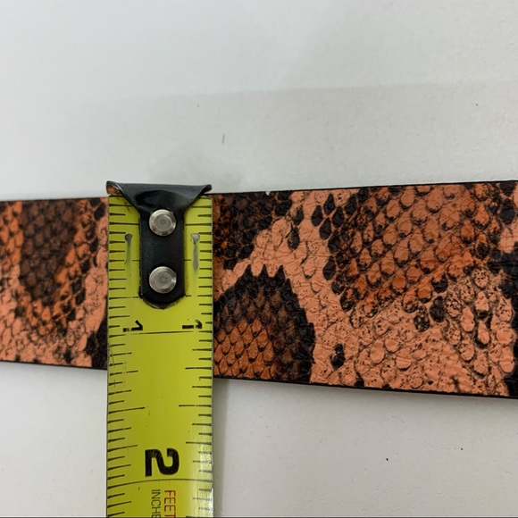 Universal Thread Exotic Coral Python Snakeskin Print Faux Leather Belt New Nwt - Picture 14 of 14